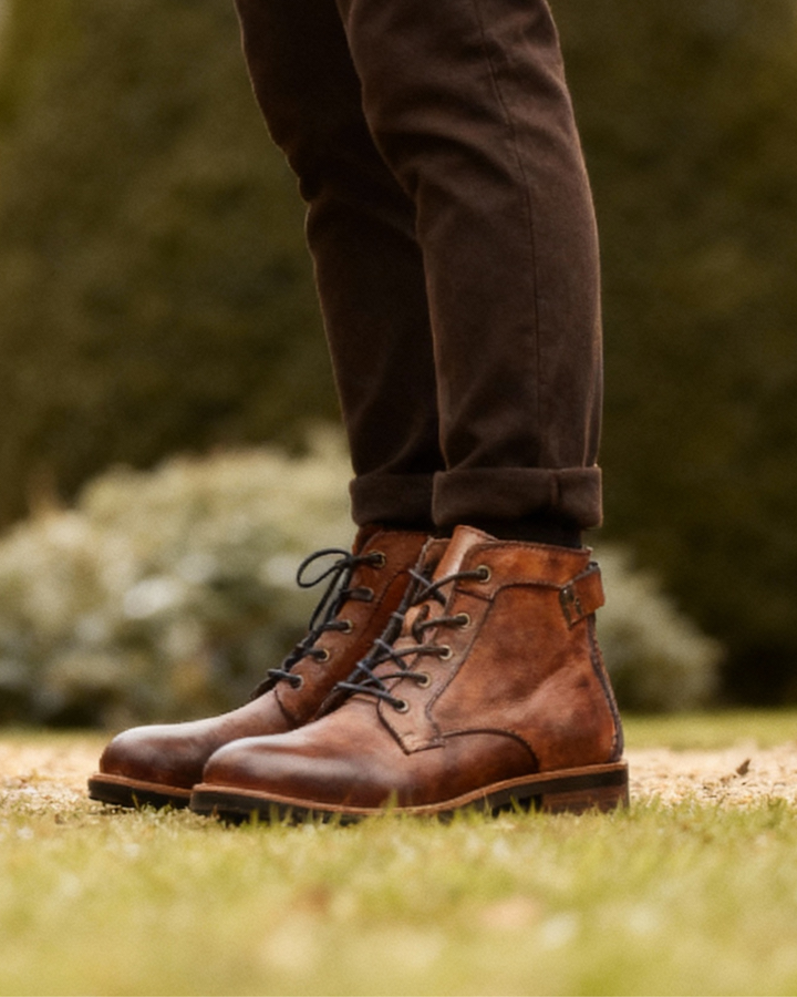 HARRISON | CLASSIC LACE-UP BOOTS