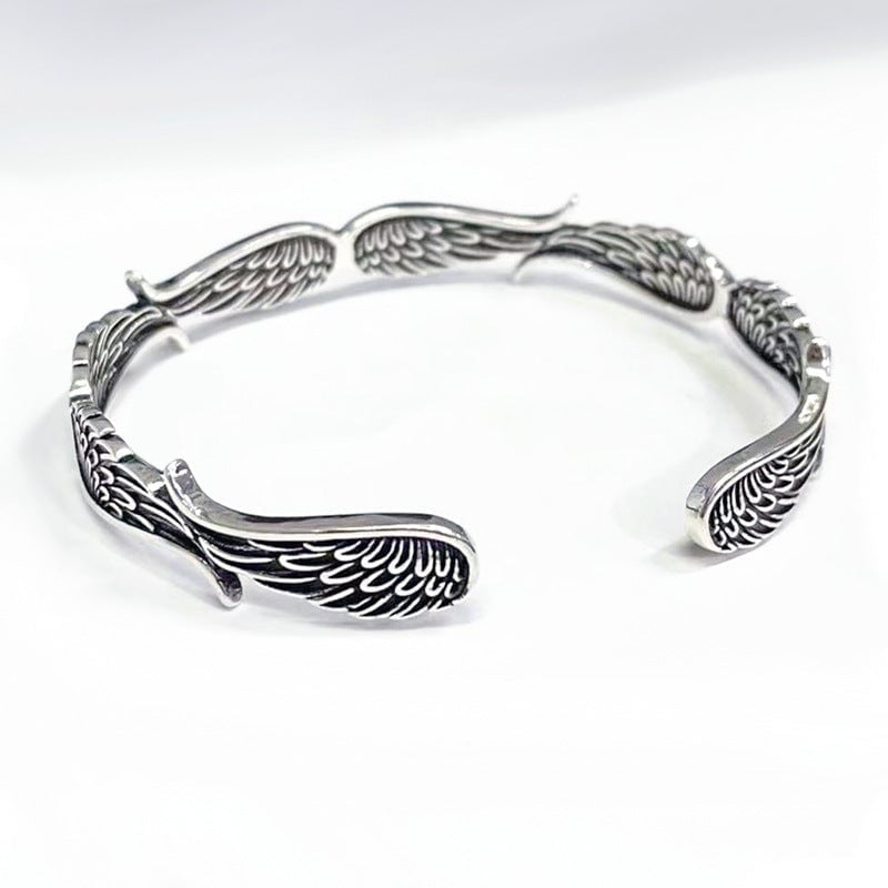VINTAGE ANGEL WING BRACELET