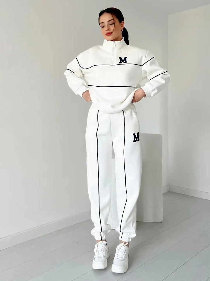 JUDITH | COMFORTABLE, STYLISH, AND RELAXED