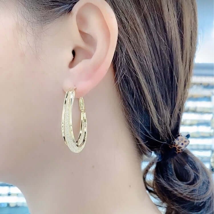 EILEEN | OVAL EARRINGS